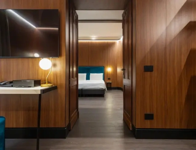 Double Suite