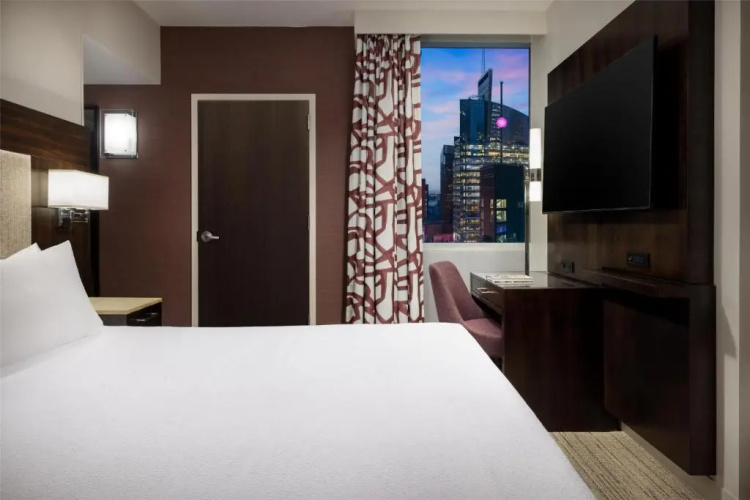Hilton Garden Inn New York/Times Square Central photo 16