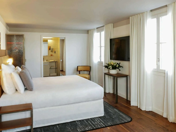 Deluxe Terrace Double Suite