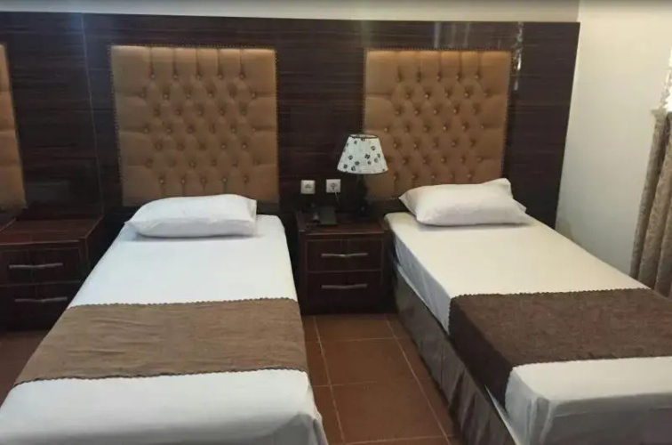 Hotel Markazi
