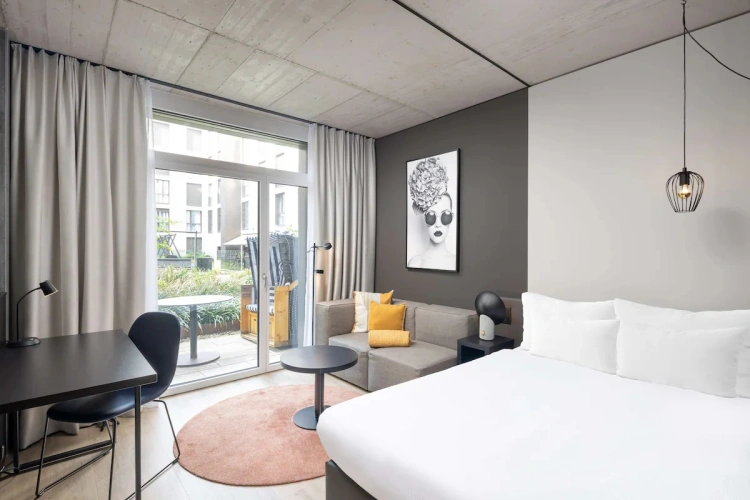 Studio Terrace Double Suite