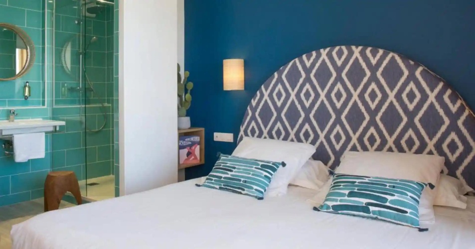 Superior Pool or Sea Side Double room