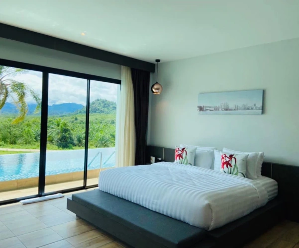 Grand Deluxe Pool Access Double room