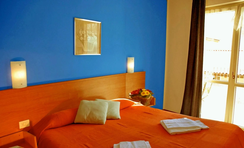 Arancia Sextuple Apartment