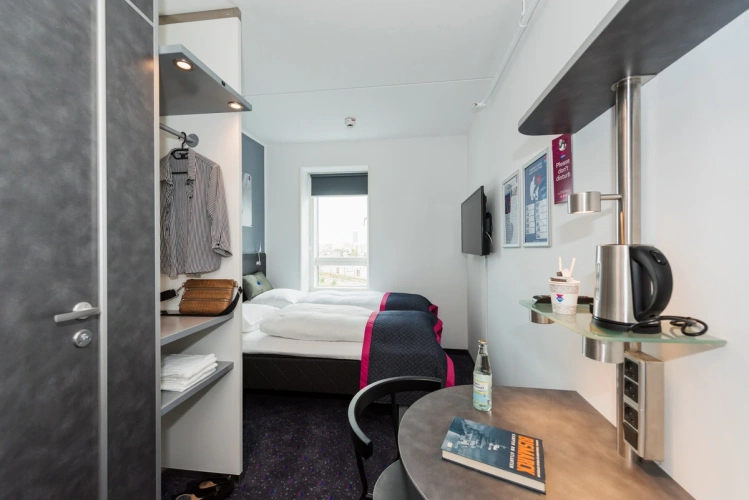 Commodore Double room