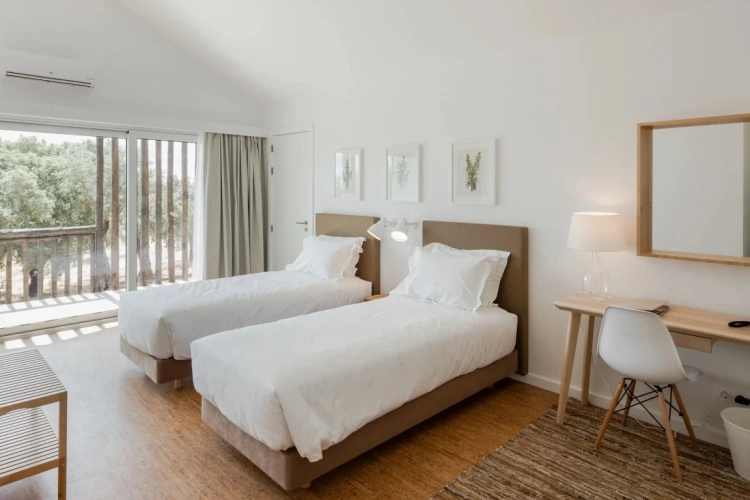 Sobreiras Twin room