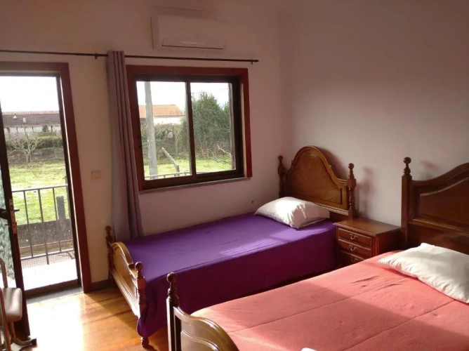 Standard Triple room with balcony