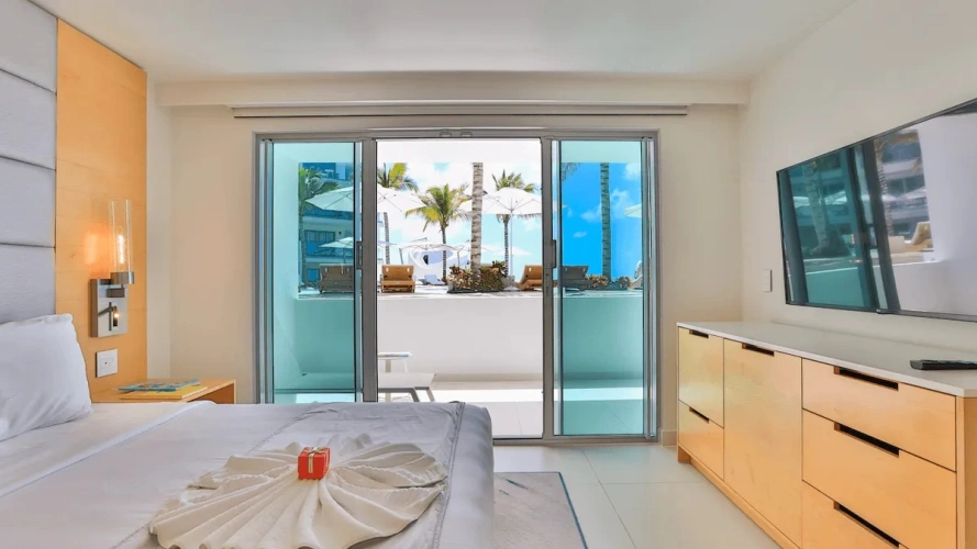 Double Guest room with pool view