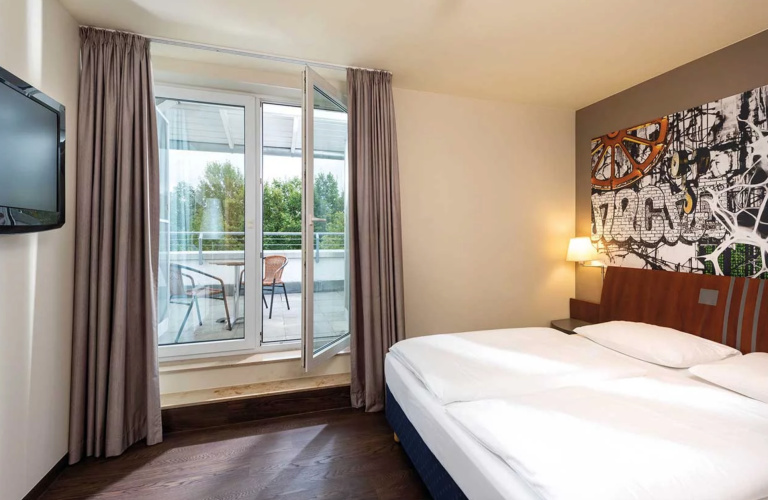 Double Suite
