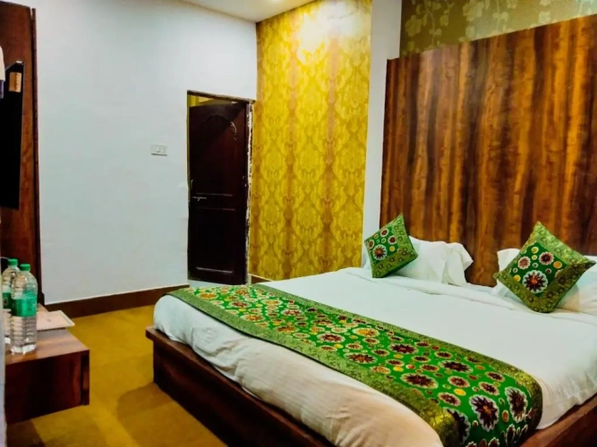 Nomad room