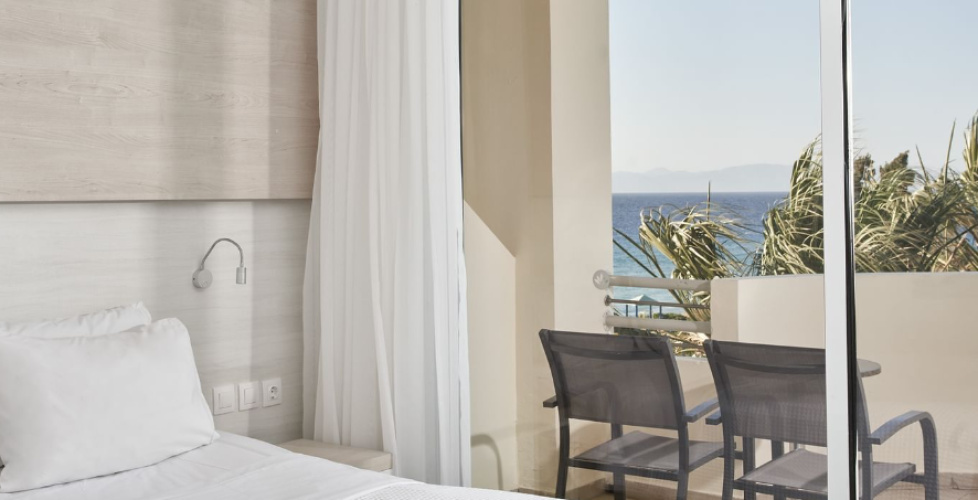 Superior Quadruple Family room with sea view