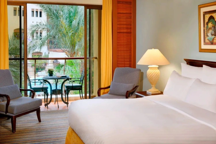 Double room with balcony and with pool view