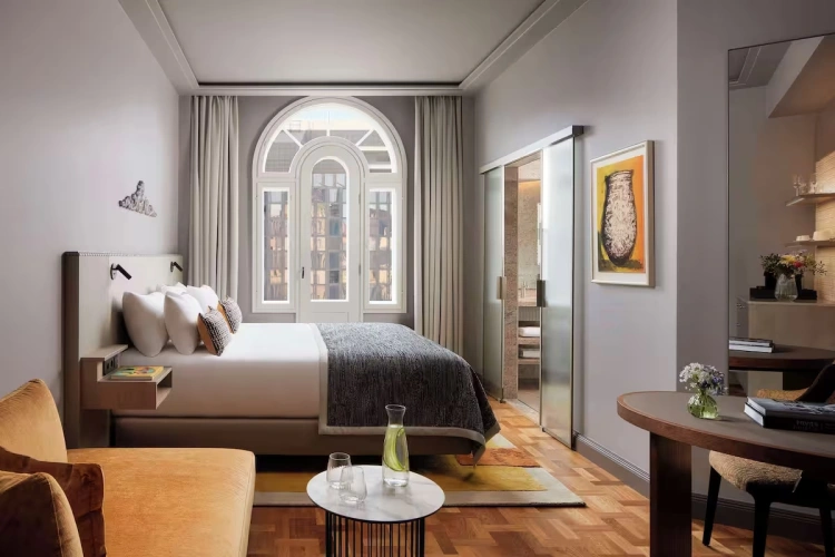Double Suite
