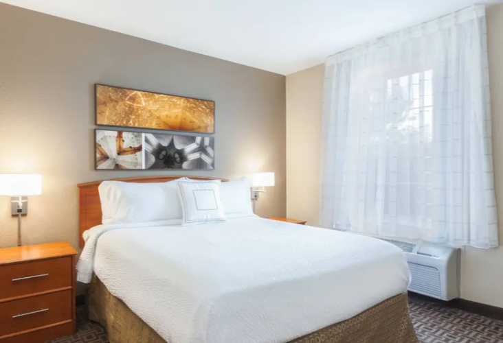 2 Bedrooms Suite