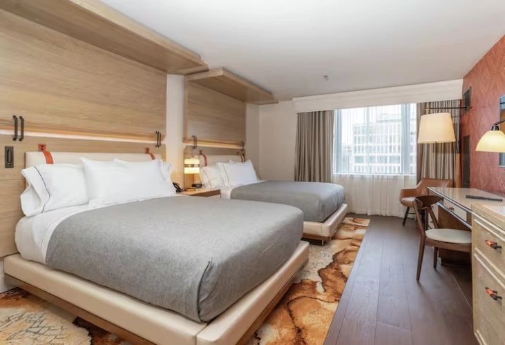 Deluxe Accessible Quadruple room