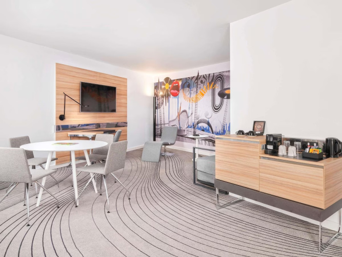 Novotel London Excel photo 15