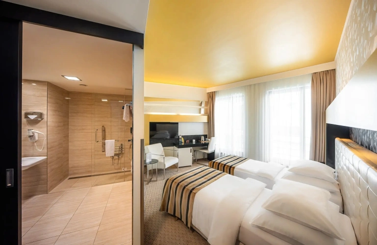 Classic Twin room