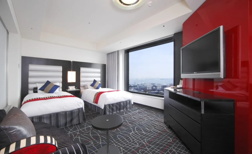 Corner Deluxe Twin room with bay view