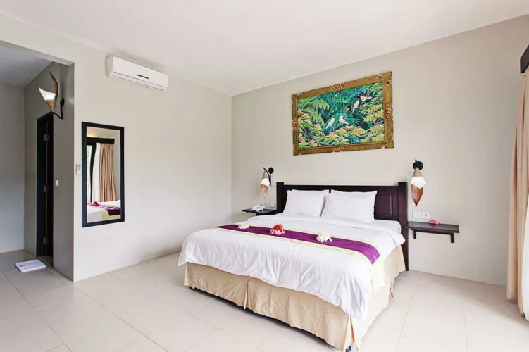 Dahlia Double room