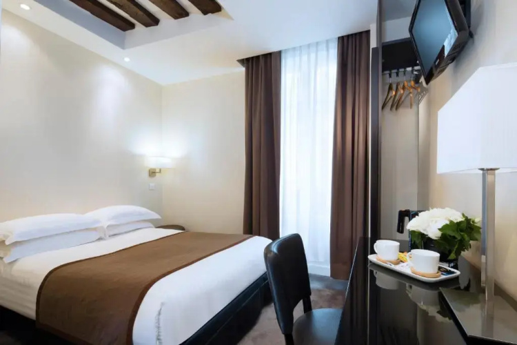 Lion d'Or Paris Hotel