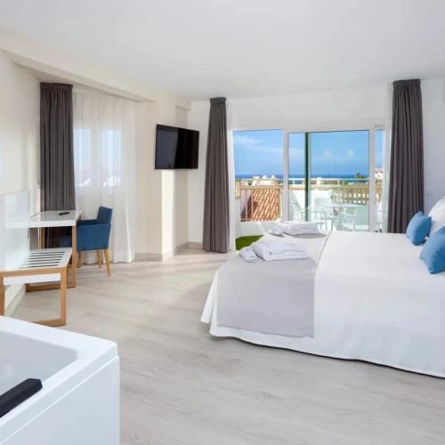 Twin Suite