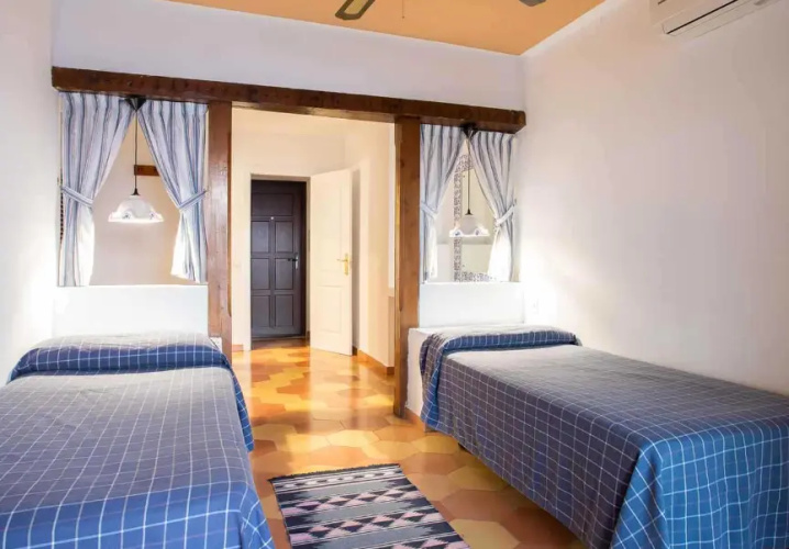 1 Bedroom Apartment seafront