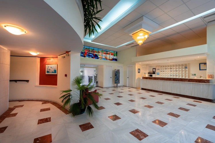 Porto Iliessa Aparthotel