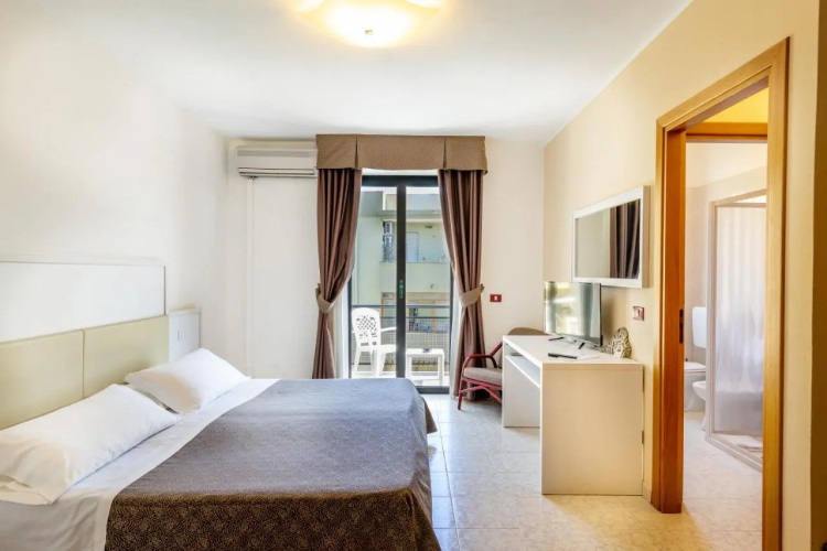 Rina Hotel photo 6