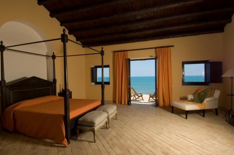Quadruple Suite
