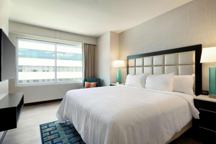 1 Bedroom Accessible Double Suite