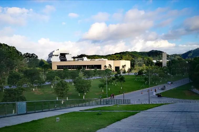 Academic House Shantou University