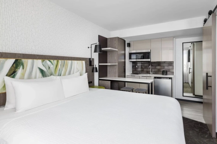 Full Kitchenette Double Studio