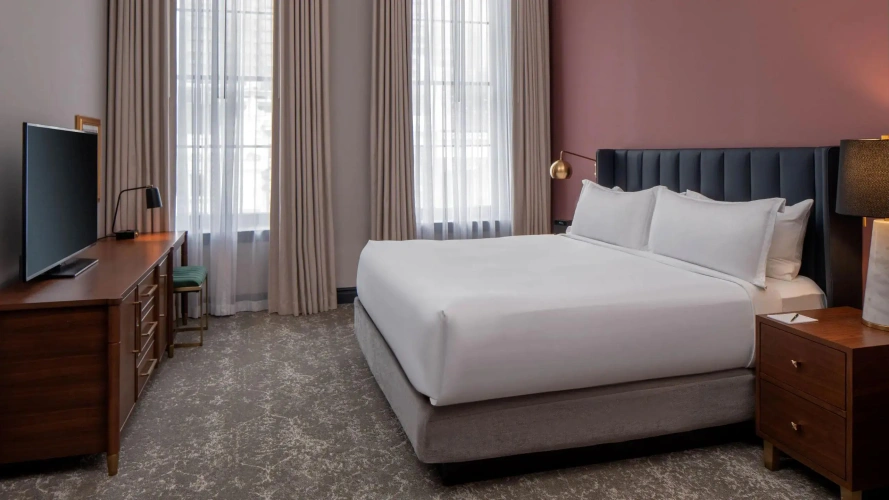 Editor's Double Suite