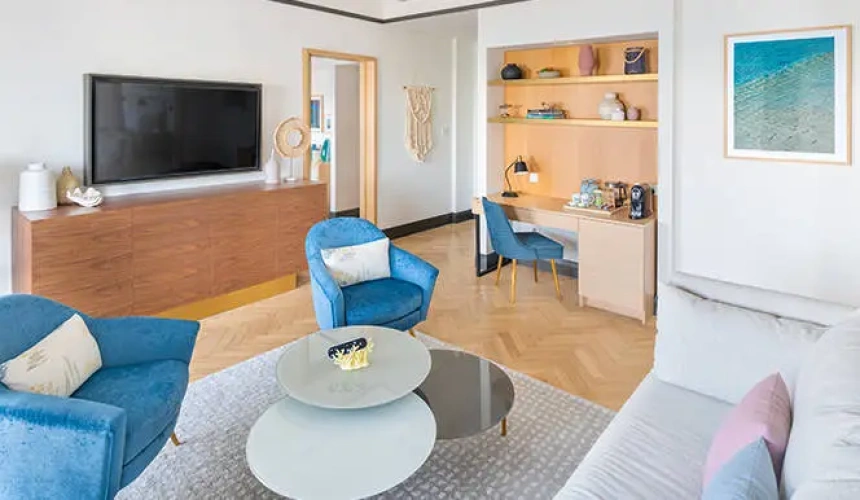 1 Bedroom Executive Double Suite with sea view