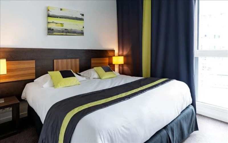2 Bedrooms Apartment