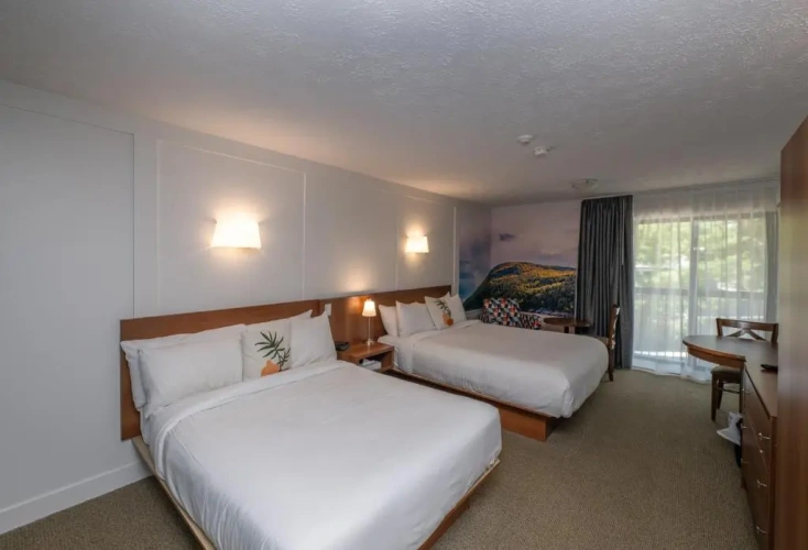 Triple room