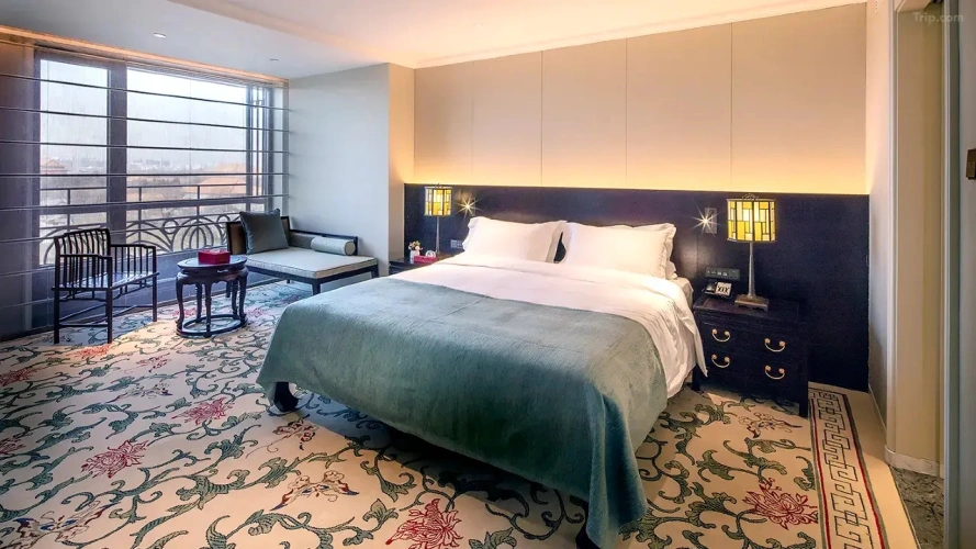Deluxe Double Suite