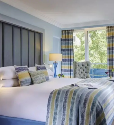 The Victoria Double Suite
