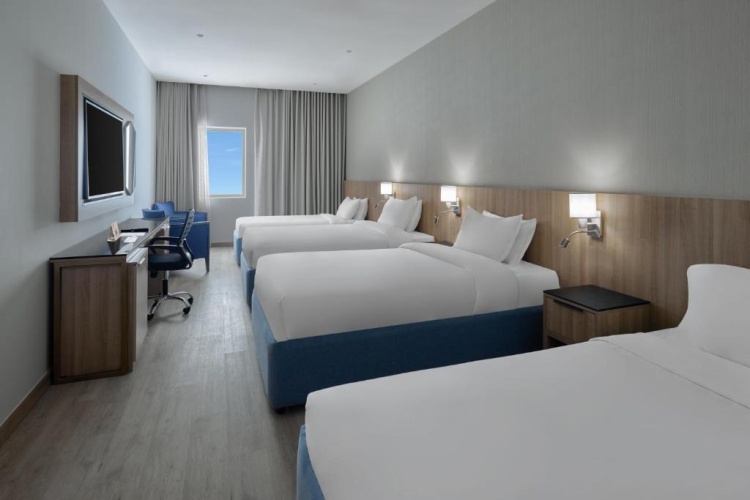 Superior Quadruple room