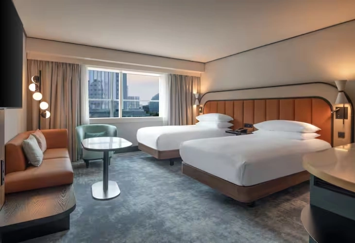 Deluxe Twin Guest room