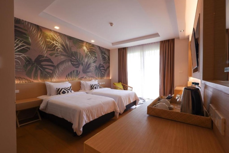 2 Bedrooms Family Suite with cliff view