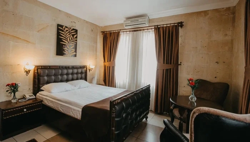Deluxe Stone Triple Suite