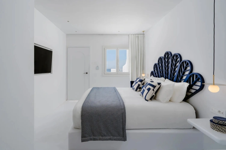 Petite Hot Tub Double Suite with sea view