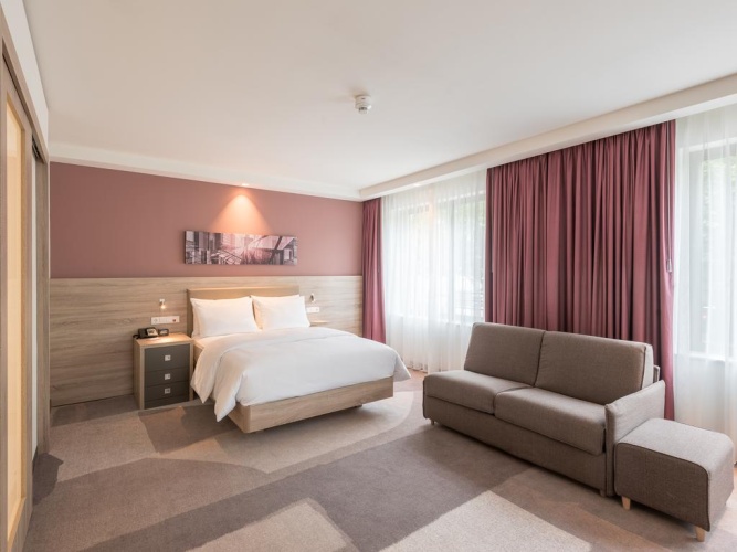 Hampton by Hilton Frankfurt City Centre East photo 7