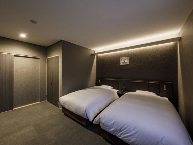 Fuji Main Building room
