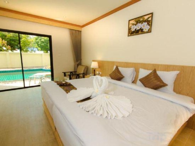 Superior Pool Access Double room