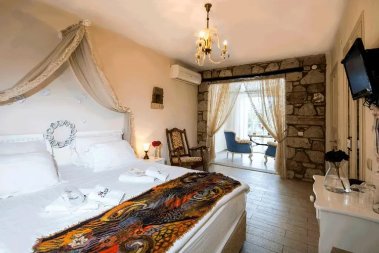 Alacati Min Otel