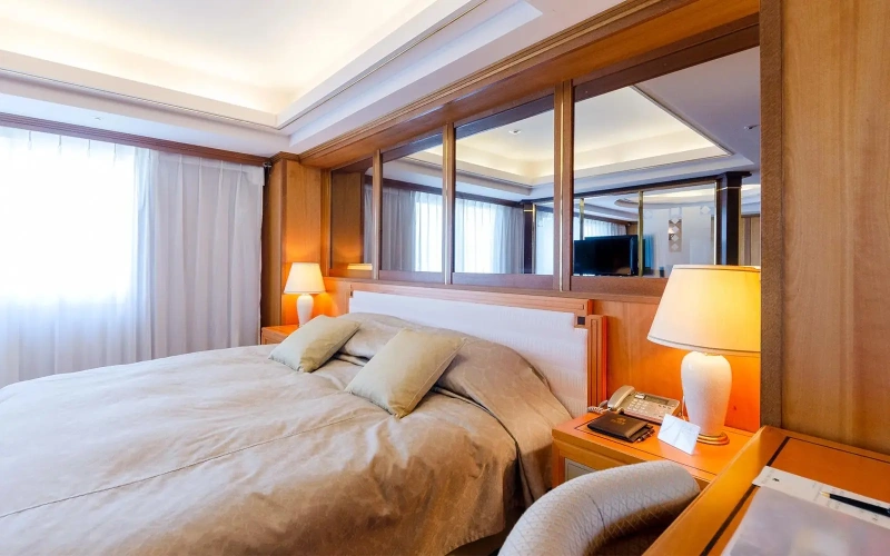 Double Suite