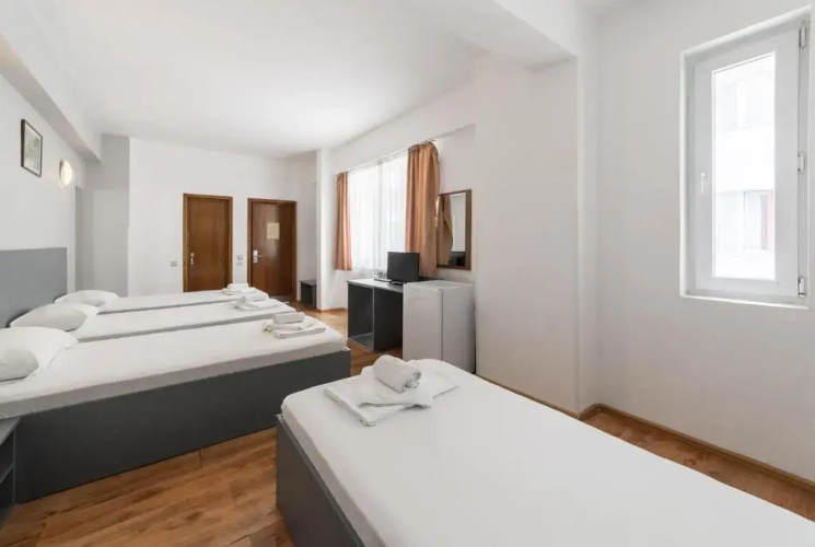 Elizeu Hotel