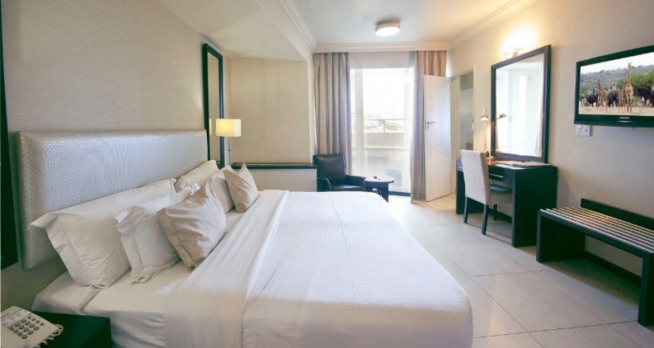 Deluxe Executive Family Quadruple Suite